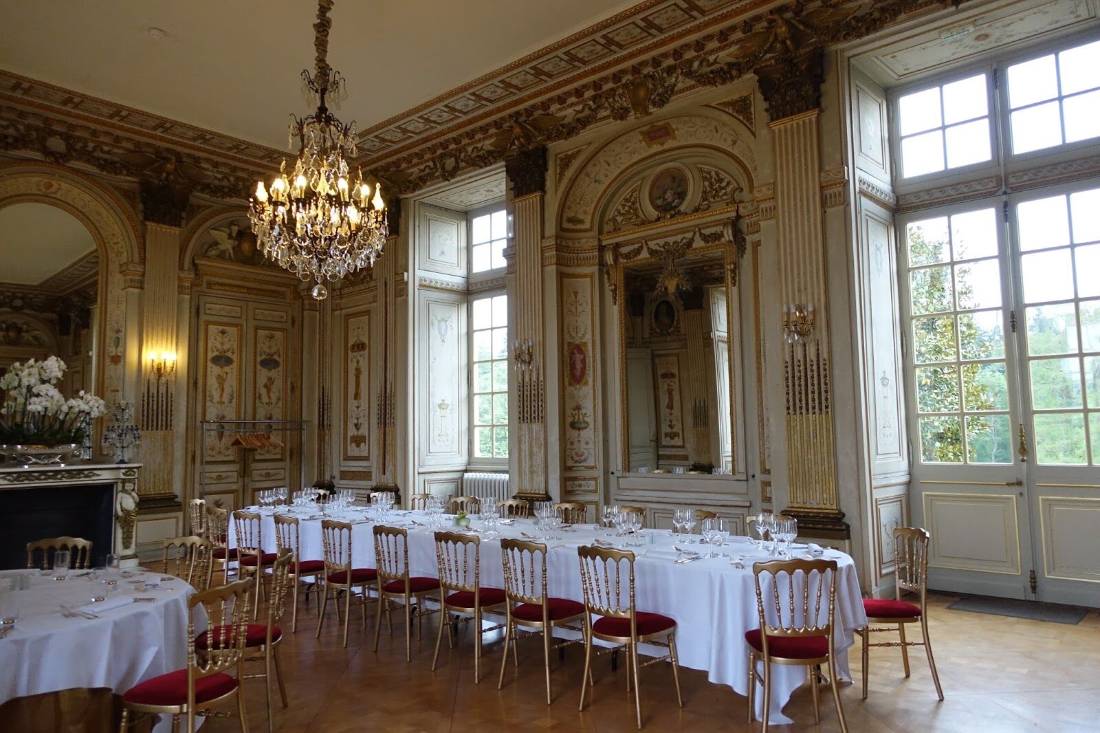 Chateau Colbert Maulevrier Exterior photo